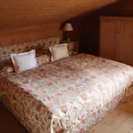 & Schloss شقة