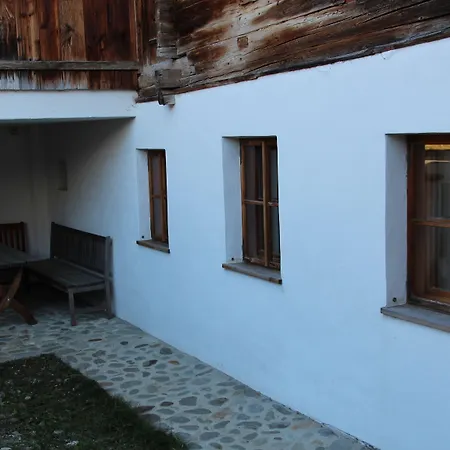 & Schloss انراس