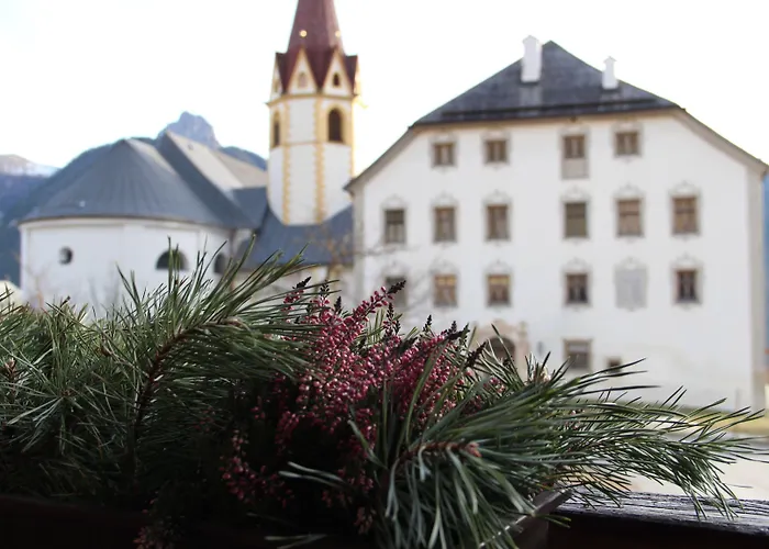 & Schloss *
