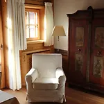 & Schloss Appartement Anras